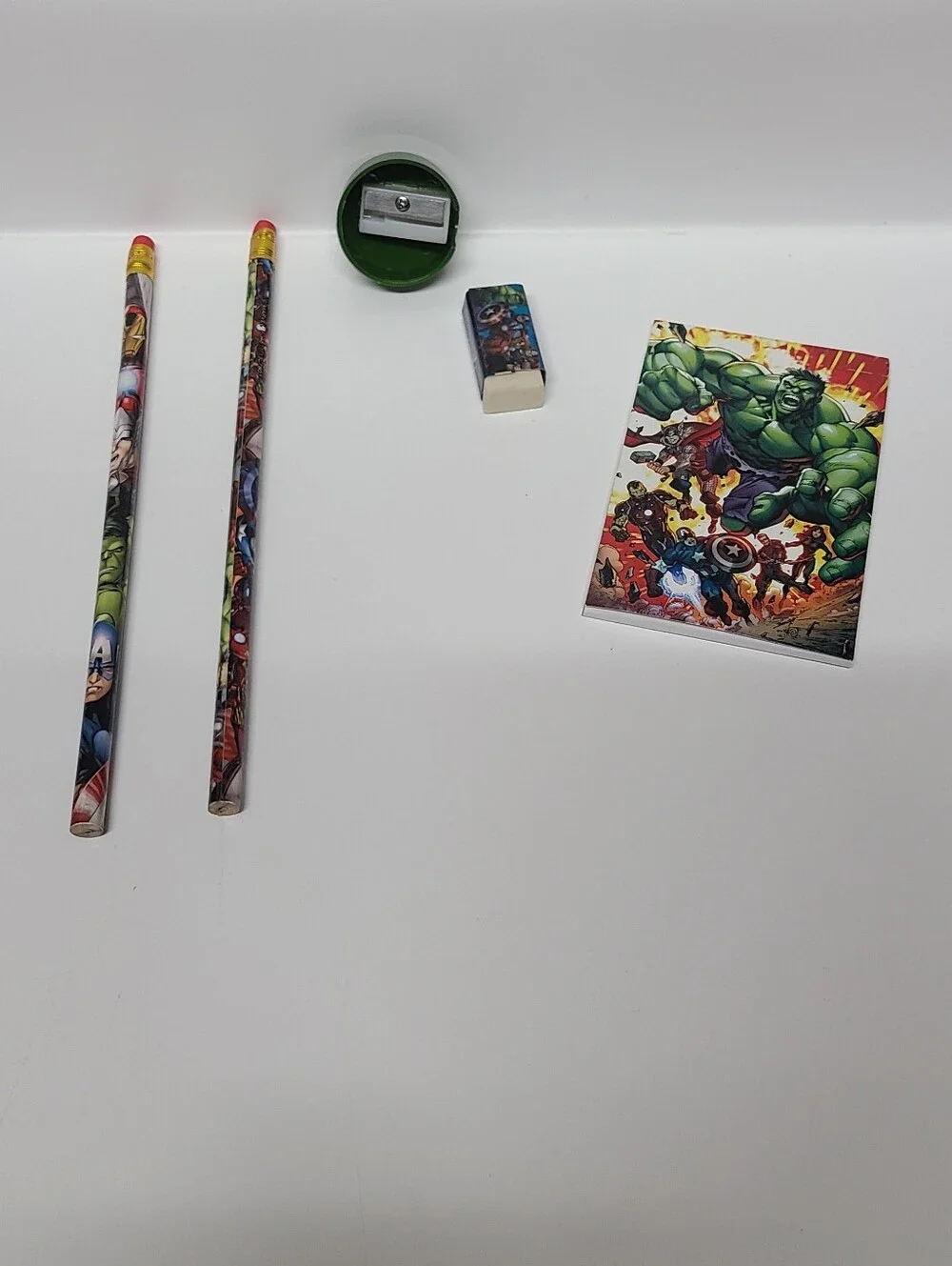 Marvel Avenger Assemble 7pc Sketchbook Set Binder Pencil Pouch School Supply New